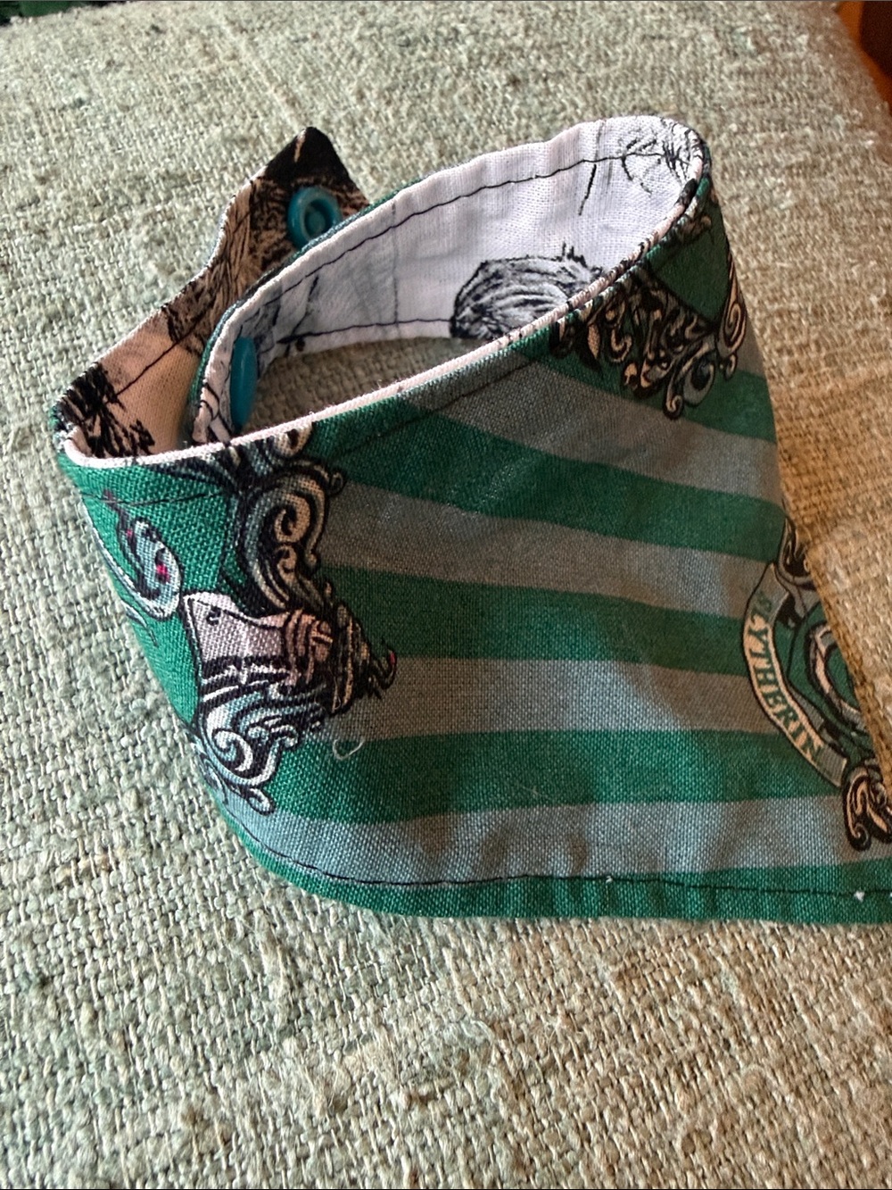 HP Slytherin Bandana Collar for wrist or small dog